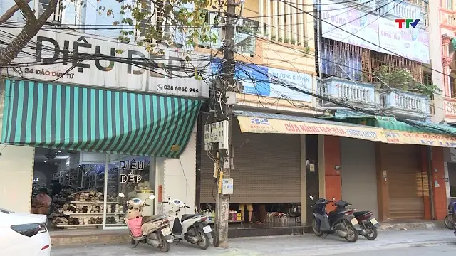 Thanh Hoá: Nhiều Cửa Hàng Đóng Cửa Giữa Cao Điểm Chống Hàng Giả, Hàng Lậu- Ảnh 3.