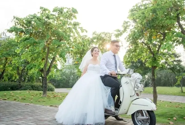 Có Nên Chụp Ảnh Cưới Công Viên Yên Sở Không?