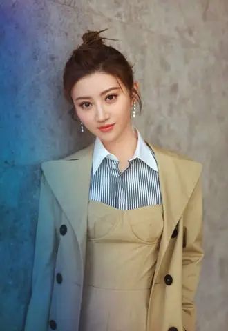 Canh Diem Va Tran Hieu Dong Cap Trong Mot Chuyen Du Lich Gap Duoc Tinh Yeu Canh Diem Va Tran Hieu Dong Cap Trong Mot Chuyen Du Lich Gap Duoc Tinh Yeu