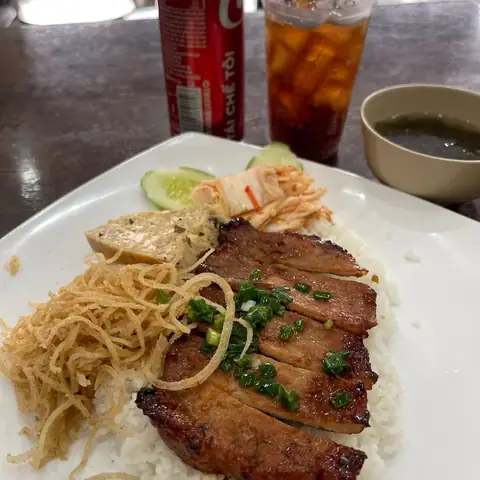 Cơm Tấm Sườn Cây Khói Nha Trang Cơm Tấm Sườn Cây Khói Nha Trang