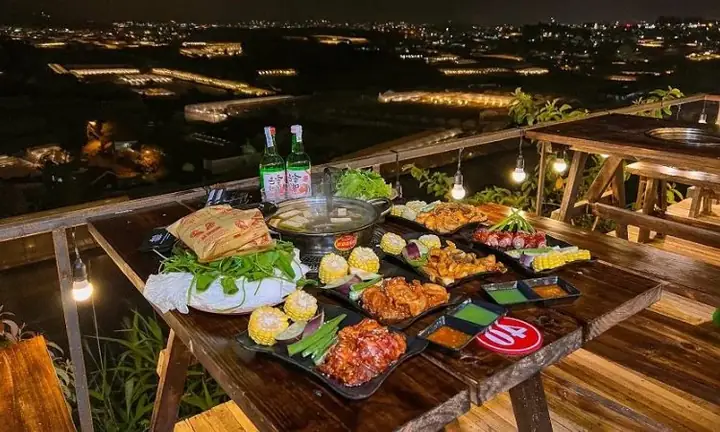 Ẩm Thực