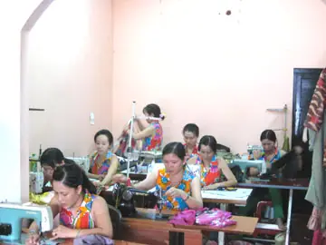 Du Lịch Nha Trang Cho Du Khách Quốc Tế: Visa, Văn Hóa & Trang Phục Sự Kiện Đầm Dạ Hội Ở Nha Trang