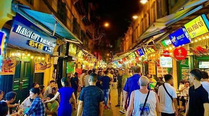 Does Hanoi Have A Red Light District? Facts You Should Know Does Hanoi Have A Red Light District? Facts You Should Know