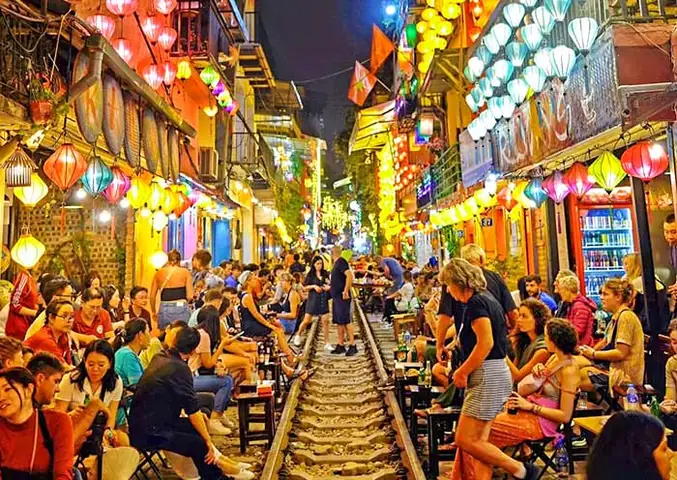 Hà Nội có phố đèn đỏ không? Giải đáp sự thật & Quy định pháp luật Does Hanoi Have A Red Light District