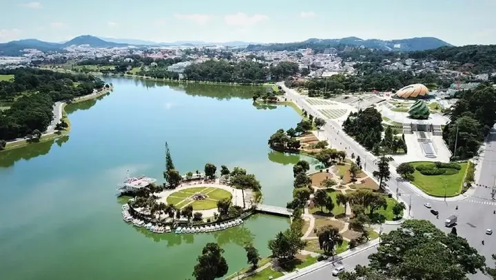 Tiêu Chí Chọn Địa Điểm Du Lịch Đà Lạt Cho Ông Bà, Bố Mẹ Đến Con Cháu Tiêu Chí Chọn Địa Điểm Du Lịch Đà Lạt Cho Ông Bà, Bố Mẹ Đến Con Cháu