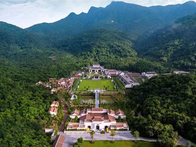 Đến Yên Tử Trong Dịp Diễn Ra Lễ Hội “yên Tử – Sắc Thu Thiền Định”, Du Khách Có Cơ Hội Được Tham Gia, Trải Nghiệm Các Hoạt Động Hấp Dẫn Mang Đậm Dấu Ấn Văn Hóa – Thiền – Cộng Đồng. Ảnh: Ngọc Anh. Đến Yên Tử Trong Dịp Diễn Ra Lễ Hội “yên Tử – Sắc Thu Thiền Định”, Du Khách Có Cơ Hội Được Tham Gia, Trải Nghiệm Các Hoạt Động Hấp Dẫn Mang Đậm Dấu Ấn Văn Hóa – Thiền – Cộng Đồng. Ảnh: Ngọc Anh.