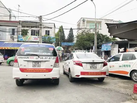 Giờ Làm Việc Của Taxi Vinasun: Hỗ Trợ Lịch Trình Visa Và Chuyến Đi Quốc Tế Giờ Làm Việc Của Taxi Vinasun: Hỗ Trợ Lịch Trình Visa Và Chuyến Đi Quốc Tế