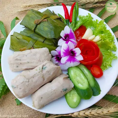 Chả Lụa Thẻ Bình Định Là Gì?