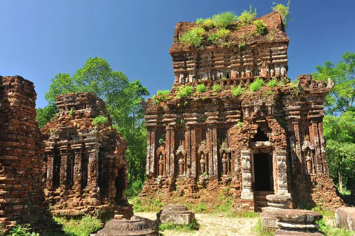Ảnh Tàn Tích Đền Thờ Còn Sót Lại Ở Thánh Địa Mỹ Sơn