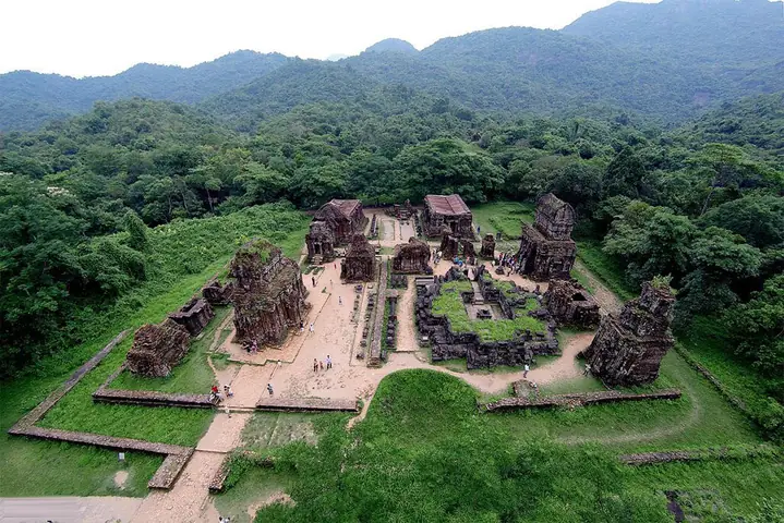 Ảnh Thánh Địa Mỹ Sơn Nhìn Từ Trên Cao