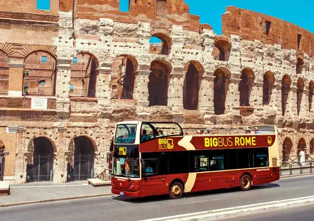 Giải Mã Hop On Hop Off Bus Tour: Trải Nghiệm Độc Đáo Khi Du Lịch Giải Mã Hop On Hop Off Bus Tour: Trải Nghiệm Độc Đáo Khi Du Lịch