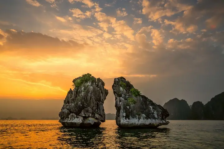 Ha Long Bay – Quang Ninh Province(no Change After 2025 Reform)
