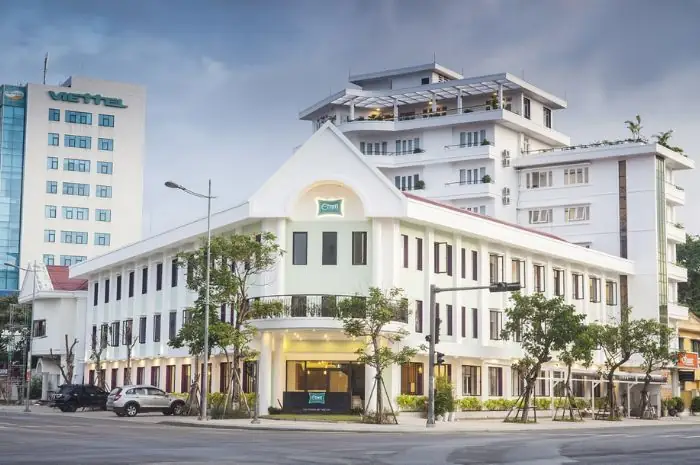 Êmm Hotel