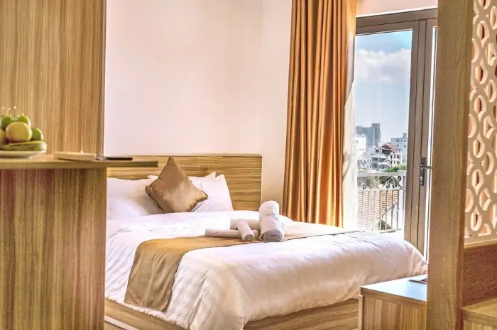 Giá Khách Sạn 3 Sao Huế Có Đắt Không?