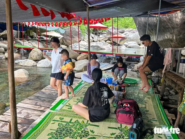Mời Bạn Đánh Giá Các Sản Phẩm, Dịch Vụ Du Lịch Tại Trangtrải Nghiệm Và Đánh Giácủa Báo Tuổi Trẻ. Mời Bạn Đánh Giá Các Sản Phẩm, Dịch Vụ Du Lịch Tại Trangtrải Nghiệm Và Đánh Giácủa Báo Tuổi Trẻ.