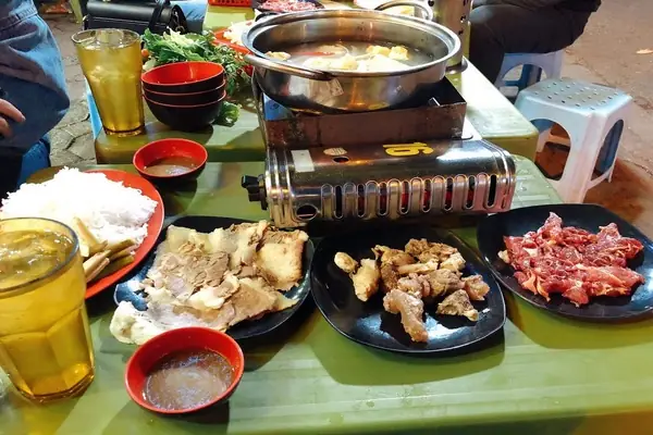 Tổng Quan Về Quán Ăn Bò Nhúng Dấm Thái Phiên Tổng Quan Về Quán Ăn Bò Nhúng Dấm Thái Phiên