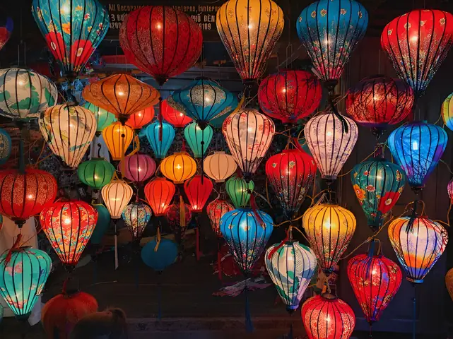 Nguồn Gốc & Ý Nghĩa Lễ Hội Hoa Đăng Hội An Nguồn Gốc & Ý Nghĩa Lễ Hội Hoa Đăng Hội An