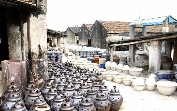 Khái Quát Về Làng Gốm Cổ Truyền Bát Tràng