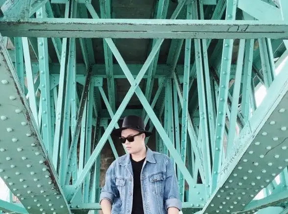 Cầu Mống