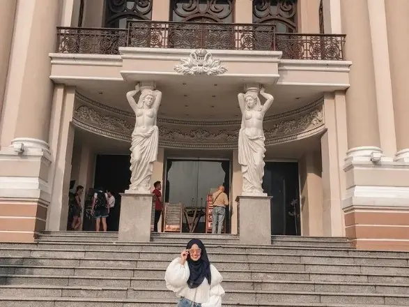 Nhà Hát Thành Phố