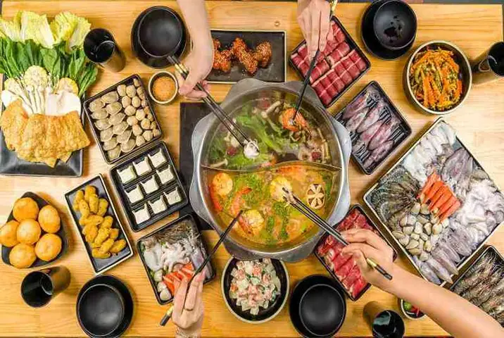 Lẩu Wang – Lẩu Ngon Hà Nội Trong Lòng Nhiều Thế Hệ Sinh Viên Lẩu Wang – Lẩu Ngon Hà Nội Trong Lòng Nhiều Thế Hệ Sinh Viên