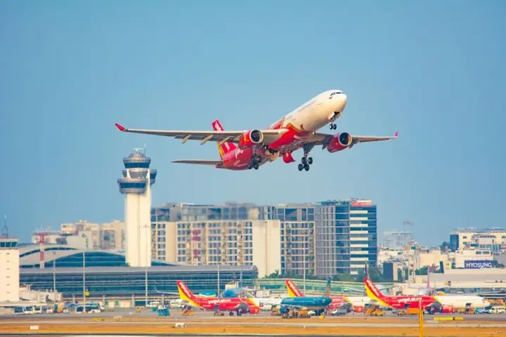 Chuyển Bằng Máy Bay Chuyển Bằng Máy Bay