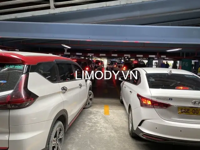 10. Taxi Hà Lan Phú Bình