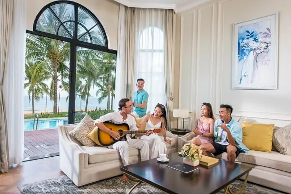 Số Điện Thoại Vinpearl Hạ Long: Hướng Dẫn Liên Hệ & Đặt Phòng Chi Tiết Số Điện Thoại Vinpearl Hạ Long: Hướng Dẫn Liên Hệ & Đặt Phòng Chi Tiết