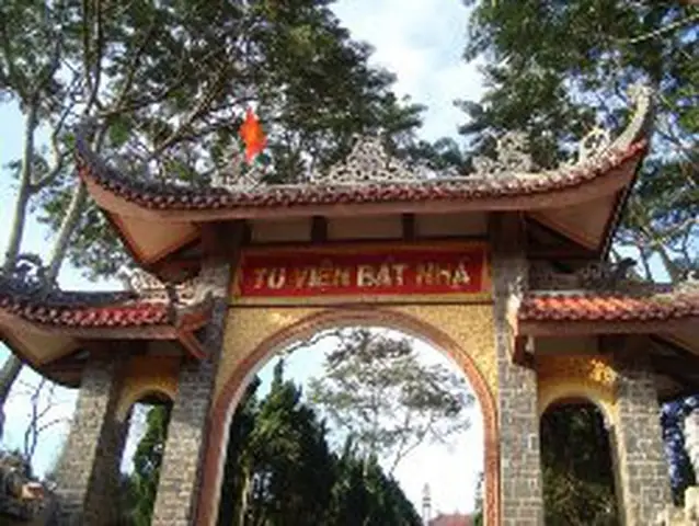 Sự Thật Về Tu Viện Bát Nhã Bảo Lộc Sự Thật Về Tu Viện Bát Nhã Bảo Lộc