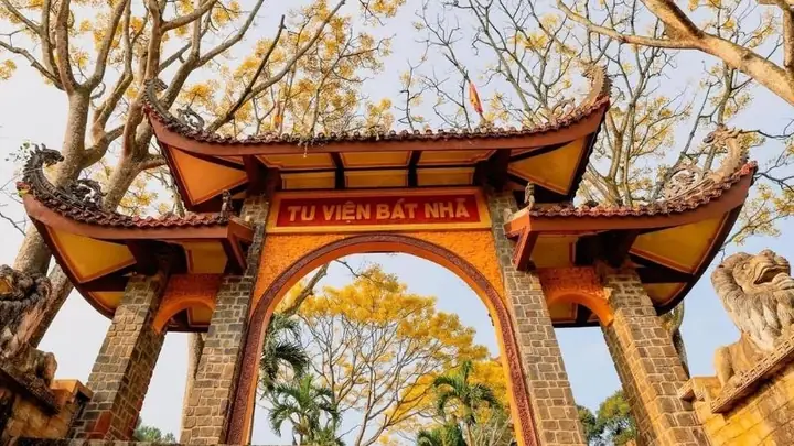 Sự Thật Về Tu Viện Bát Nhã Bảo Lộc Sự Thật Về Tu Viện Bát Nhã Bảo Lộc
