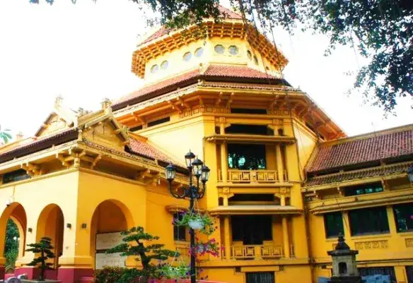 The National Museum Of Vietnamese History