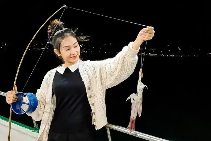 Câu Mực Đêm Câu Mực Đêm