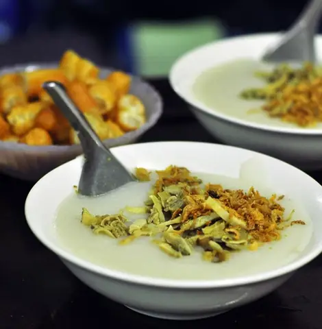 Cháo Trai Quán Thánh - Quán Cháo Trai Vỉa Hè Cháo Trai Quán Thánh - Quán Cháo Trai Vỉa Hè