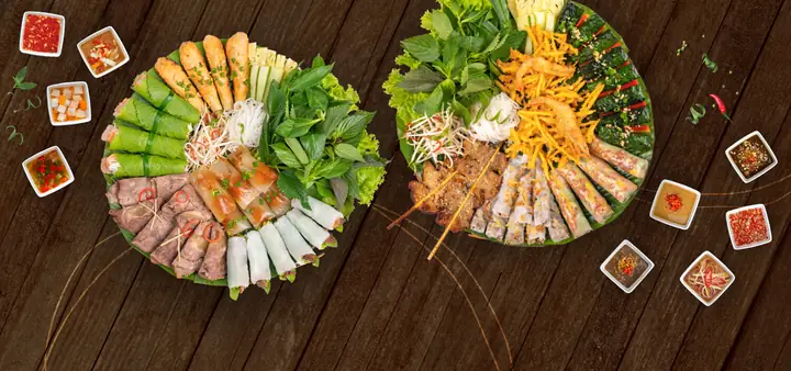 Wrap & Roll - Gỏi Cuốn Ba Miền - Địa Điểm Ăn Tối Ở Hà Nội Wrap & Roll - Gỏi Cuốn Ba Miền - Địa Điểm Ăn Tối Ở Hà Nội