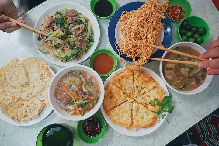 Phở Rán Khâm Thiên - Quán Ăn Tối Ở Hà Nội Giá Rẻ Phở Rán Khâm Thiên - Quán Ăn Tối Ở Hà Nội Giá Rẻ