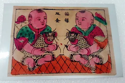 Tranh Đông Hồ Được Vẽ Trên Chất Liệu Gì Tranh Đông Hồ Được Vẽ Trên Chất Liệu Gì