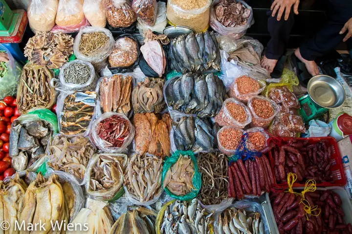 Where To Eat In Saigon District 1