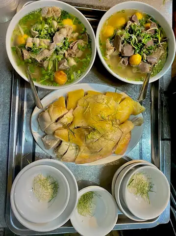 Phở Gà Nguyệt