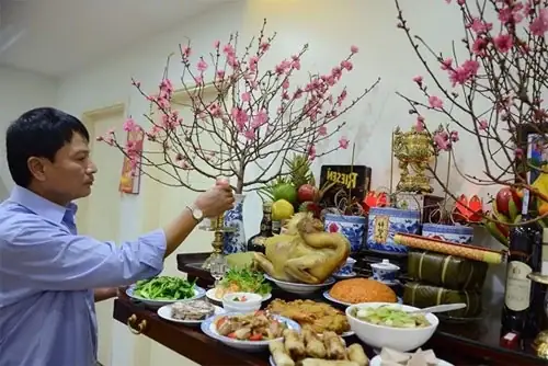 Hướng dẫn chi tiết: Bài văn cúng Giao thừa ngoài trời năm 2019 và ý nghĩa nghi lễ Bài Văn Cúng Giao Thừa Năm 2019