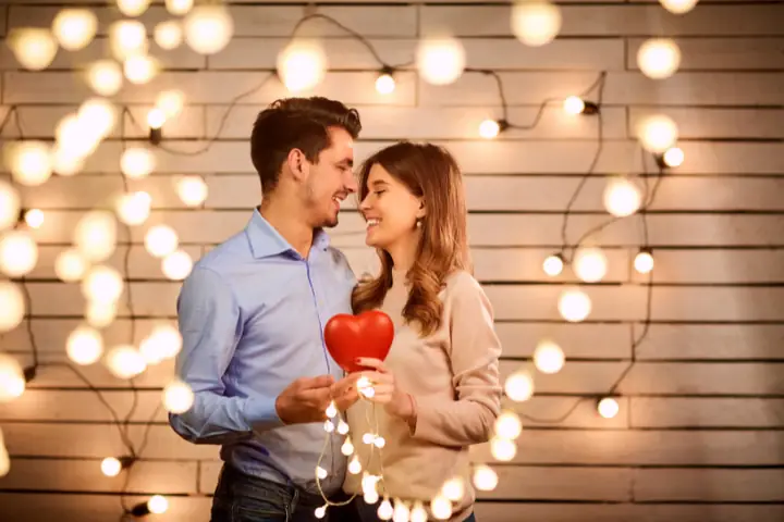Một Số Hoạt Động Phổ Biến Trong Ngày Lễ Tình Nhân Một Số Hoạt Động Phổ Biến Trong Ngày Lễ Tình Nhân
