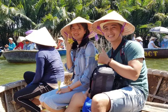 + Gợi Ý Trang Phục Cho Nhóm Bạn, Gia Đình + Gợi Ý Trang Phục Cho Nhóm Bạn, Gia Đình
