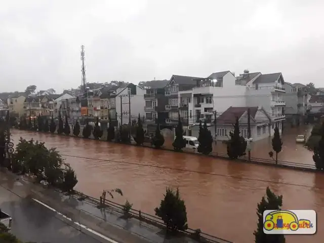 Đà Lạt Chìm Trong Biển Nước Sau Mưa Bão