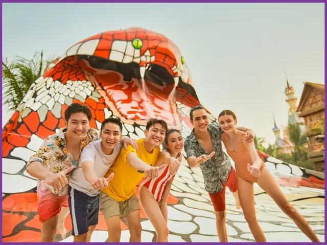 Trang Phục Đi Công Viên Nước Cho Nữ Trang Phục Đi Công Viên Nước Cho Nữ