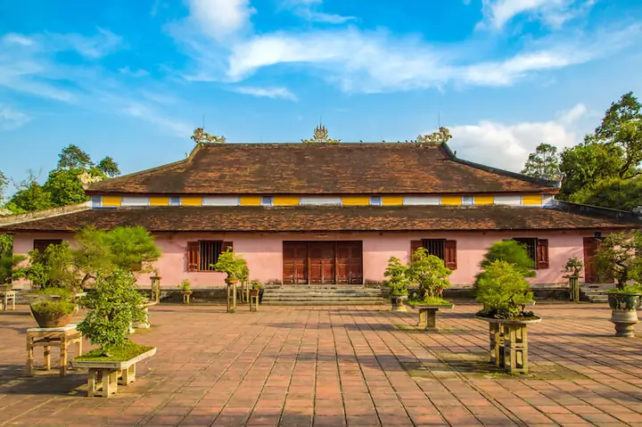 Điện Đại Hùng Điện Đại Hùng