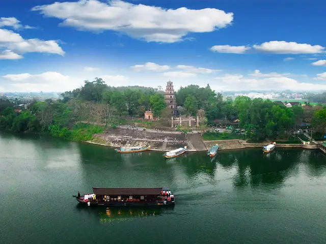 Giới Thiệu Về Chùa Thiên Mụ Giới Thiệu Về Chùa Thiên Mụ