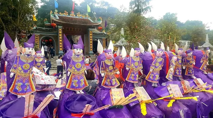 Hà Nội Đi Đền Ông Hoàng Bảy Bao Nhiêu Km