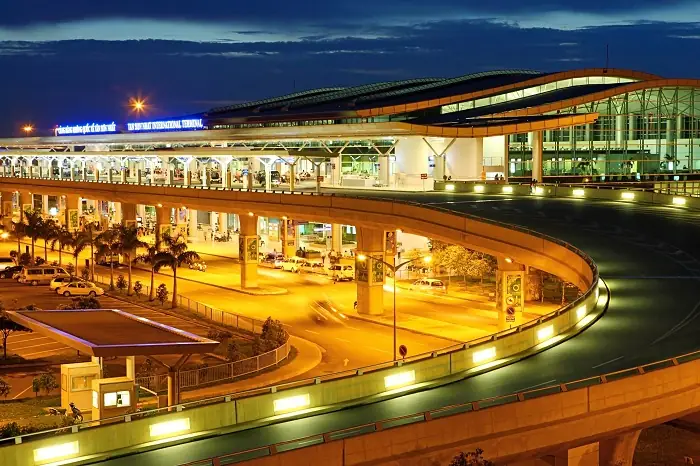 Cách Di Chuyển Từ Sân Bay Tân Sơn Nhất Về Trung Tâm Tp.hcm