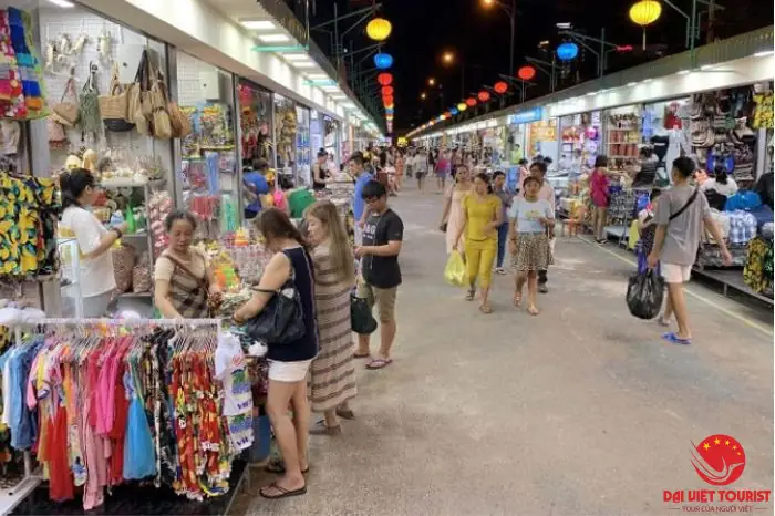 Review Chi Tiết: Khách Sạn Gần Chợ Đêm Nha Trang Tốt Nhất Có Bao Nhiêu Chợ Đêm Nha Trang Đang Hoạt Động?