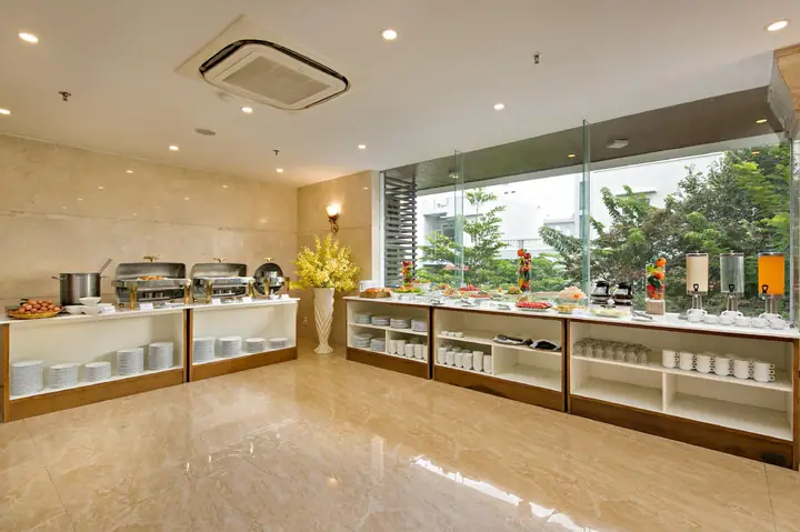 Một Số Hình Ảnh Về La Beach Hotel Đà Nẵng