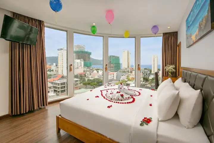 Một Số Hình Ảnh Về La Beach Hotel Đà Nẵng